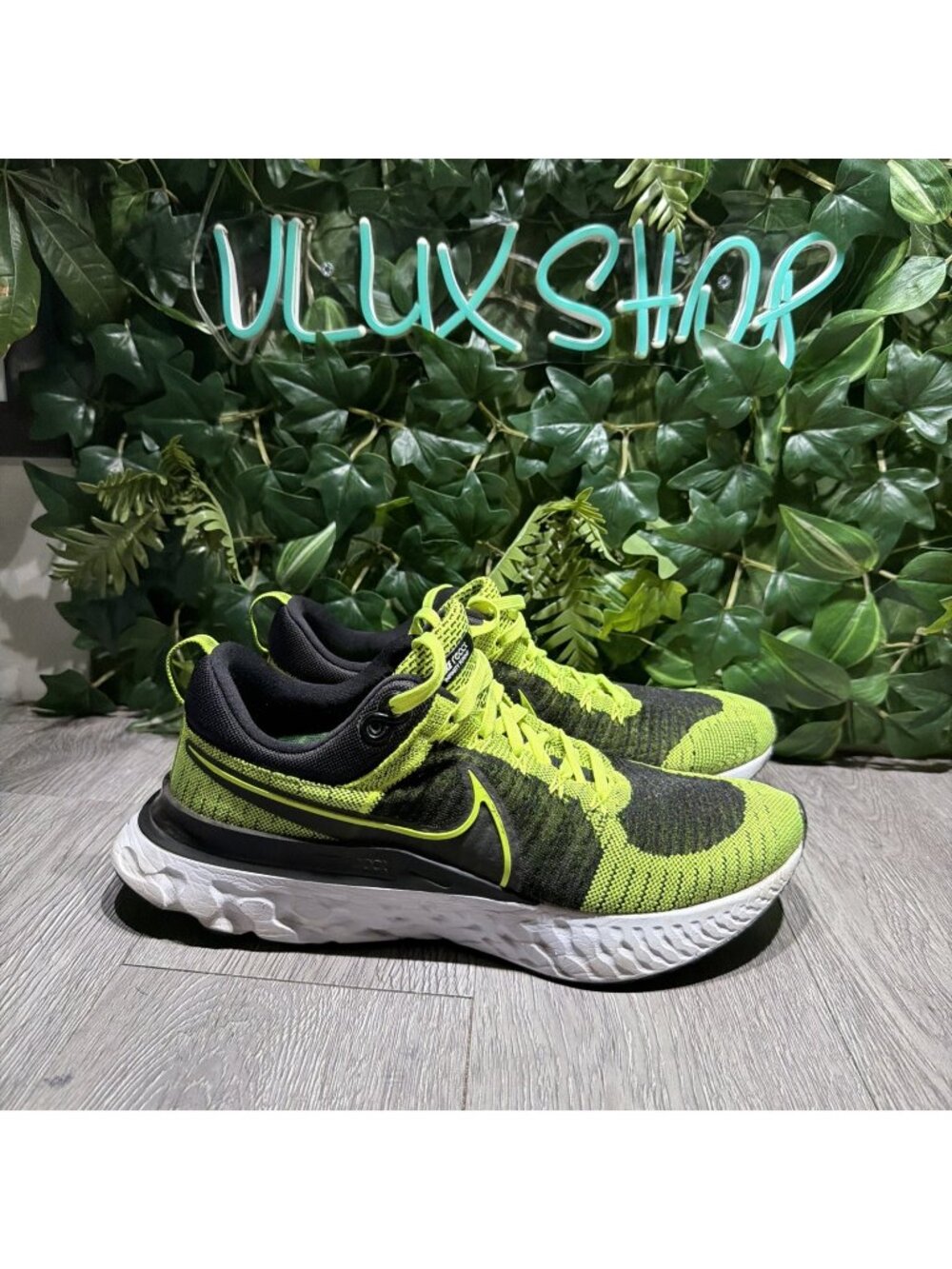 Nike React Infinity Flyknit 2 Running Shoes Men's Size 13 Volt Black CT2357-700
